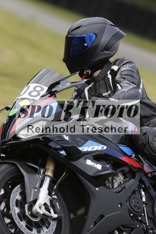 /24 08.06.2025 TZ Motorsport ADR/Gruppe gruen/108